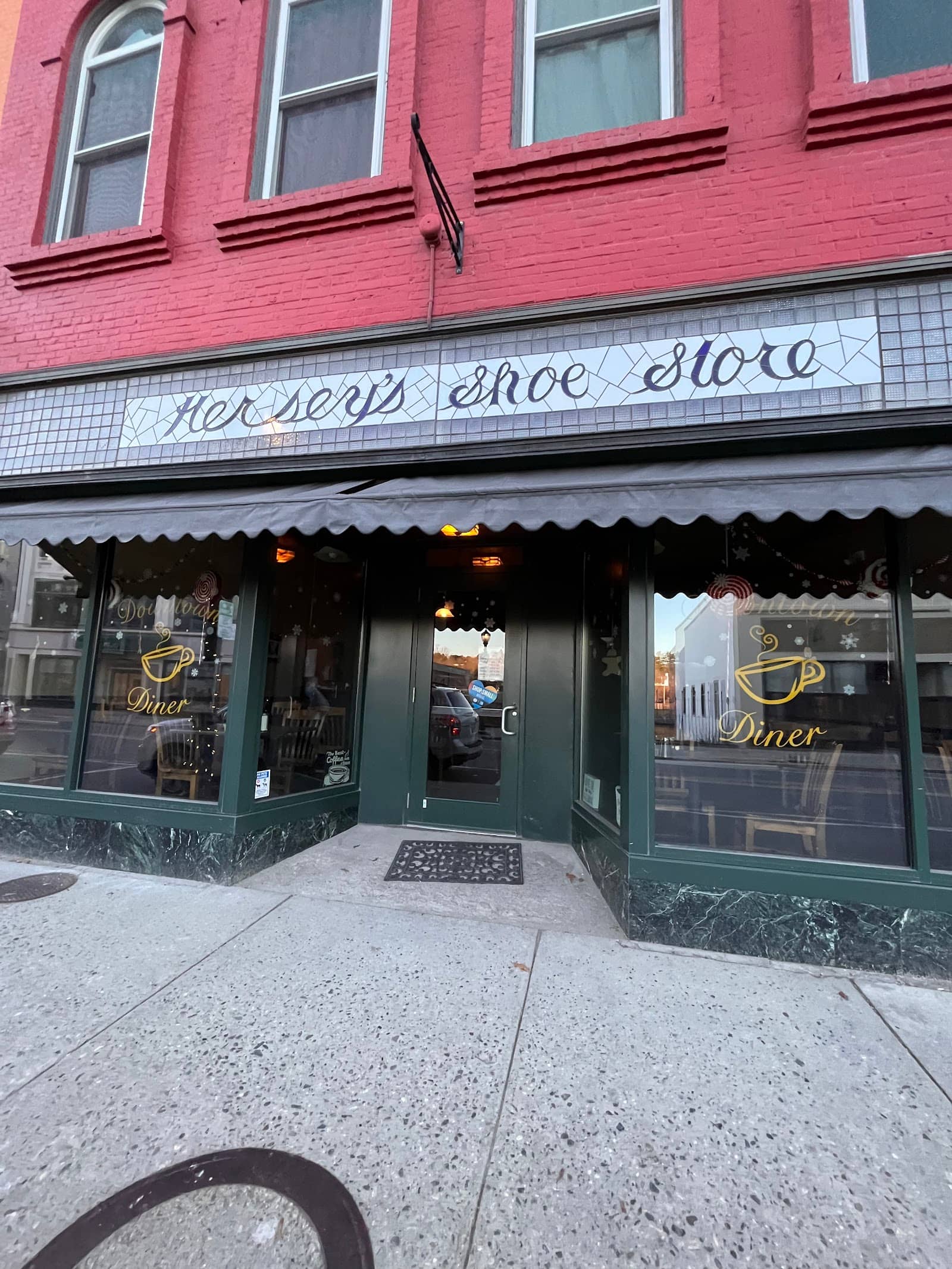 Downtown Diner