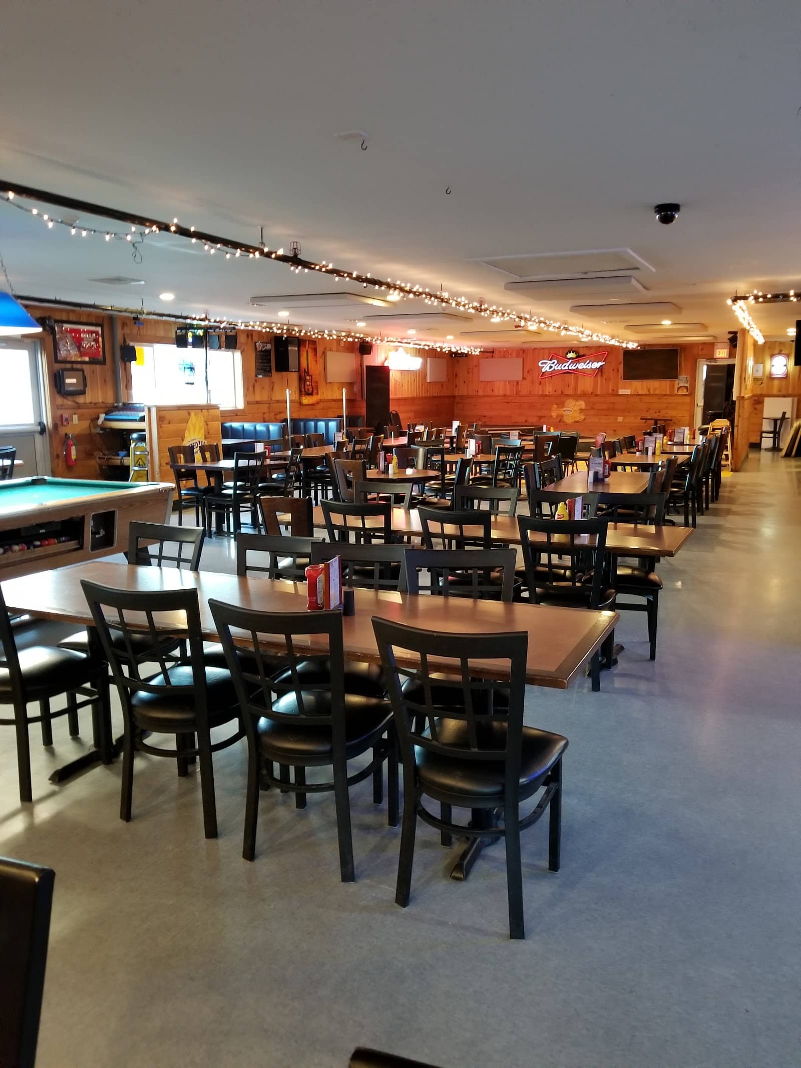 Train's Tavern