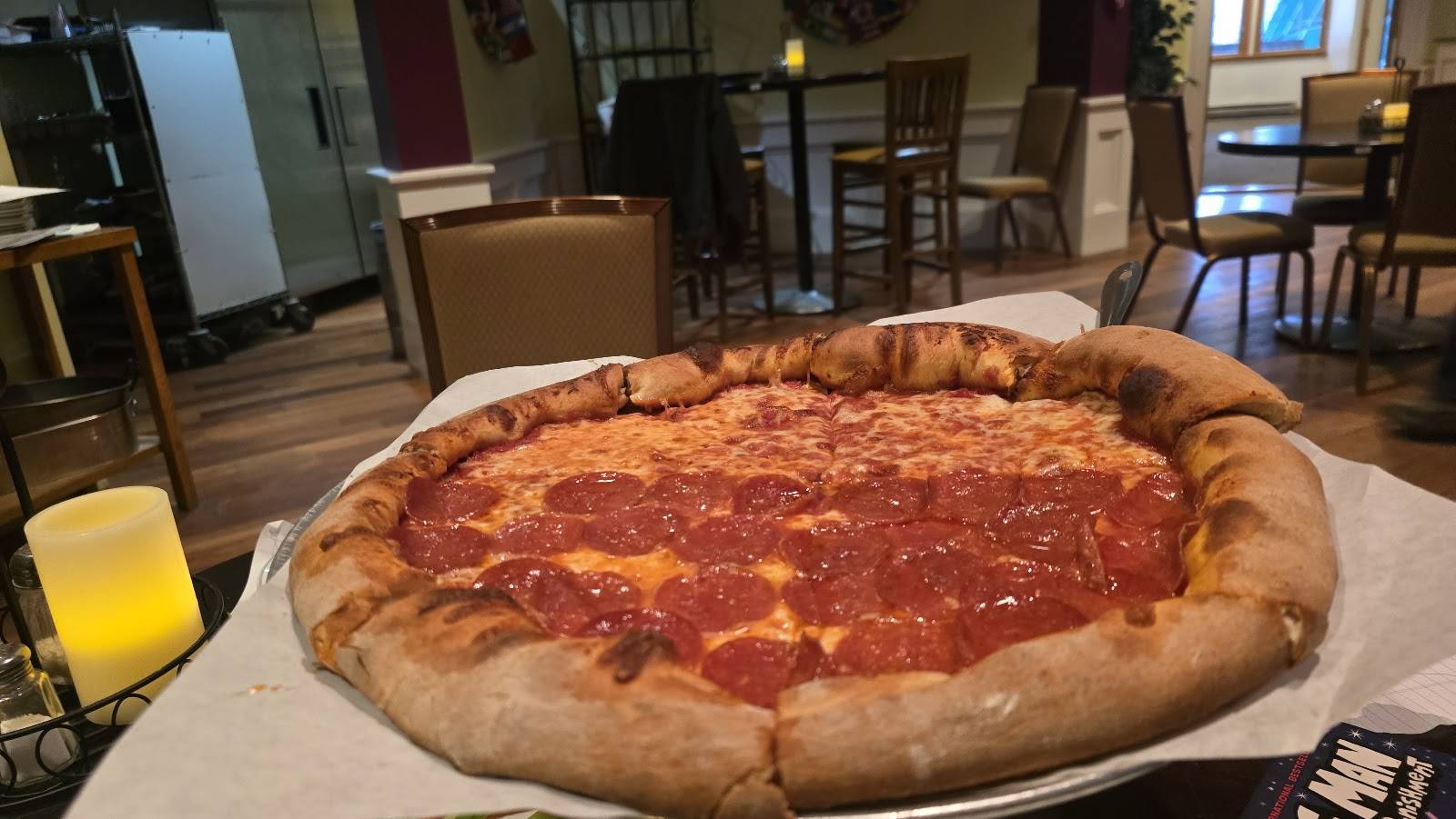 Frank's Bar and Grille