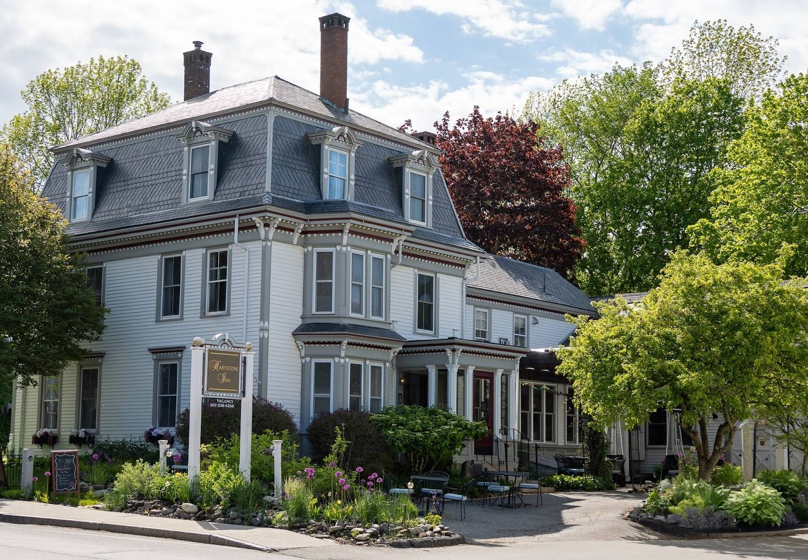 Hartstone Inn