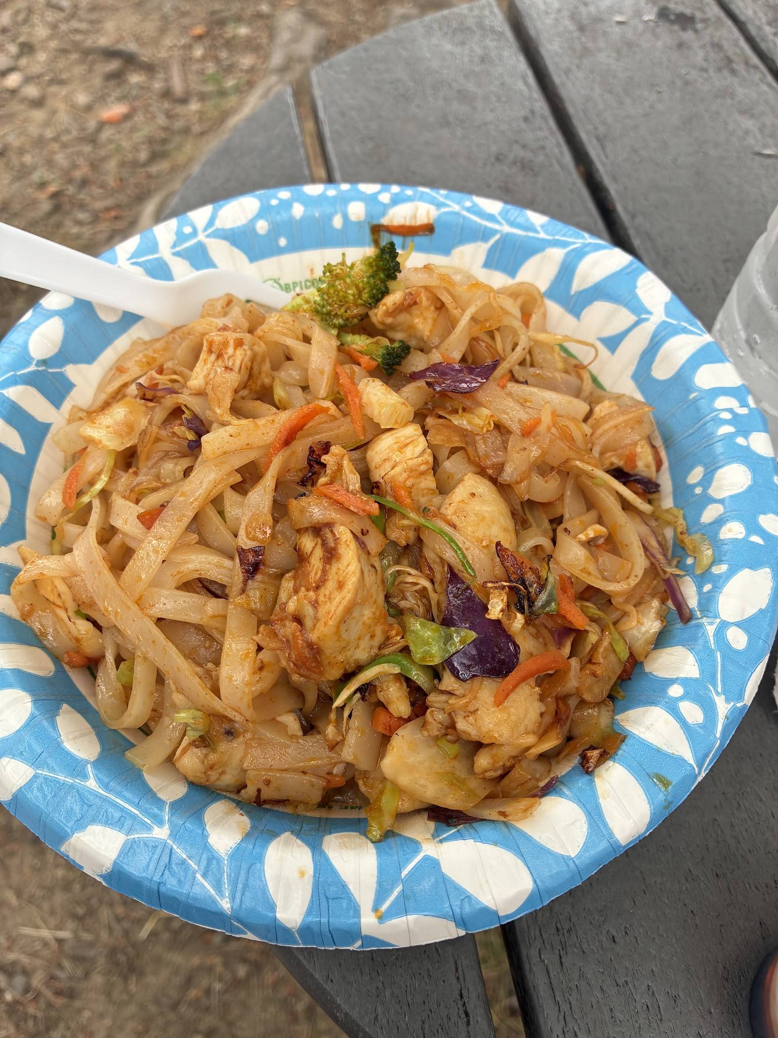 Lily’s food cart