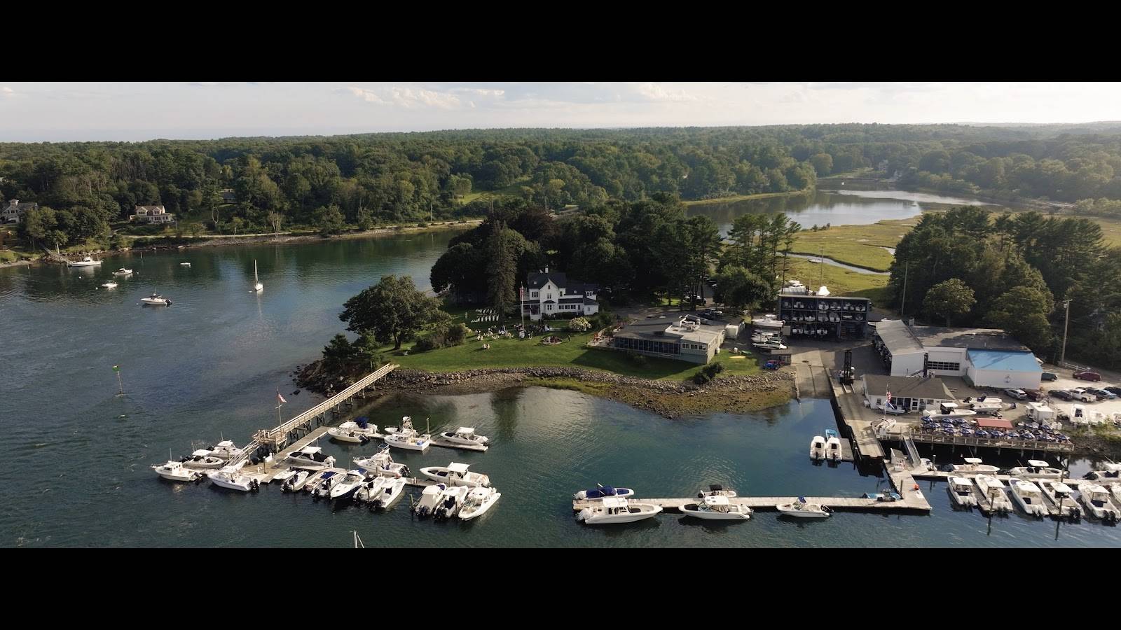 Dockside Guest Quarters