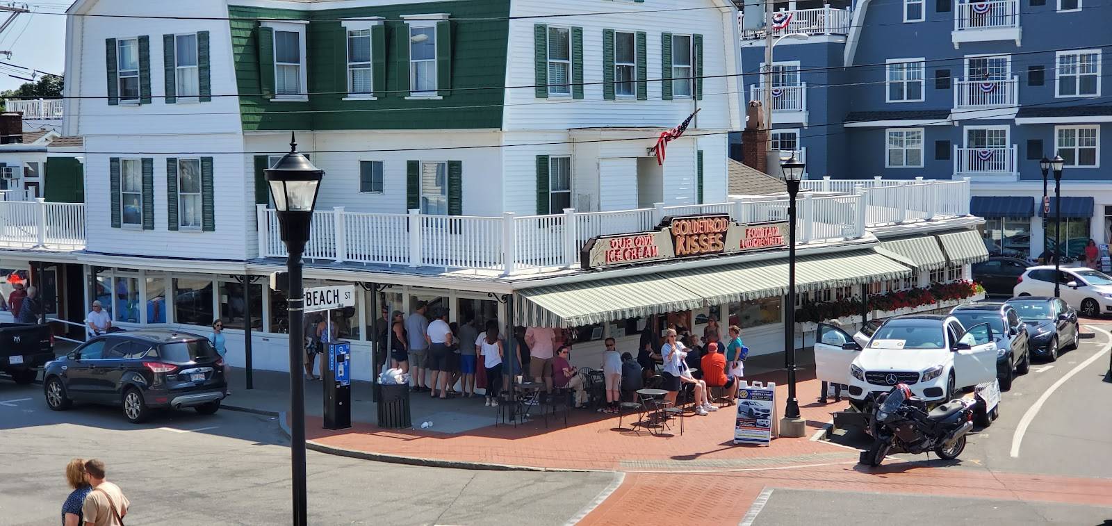 Sand Dollar Bar & Grille