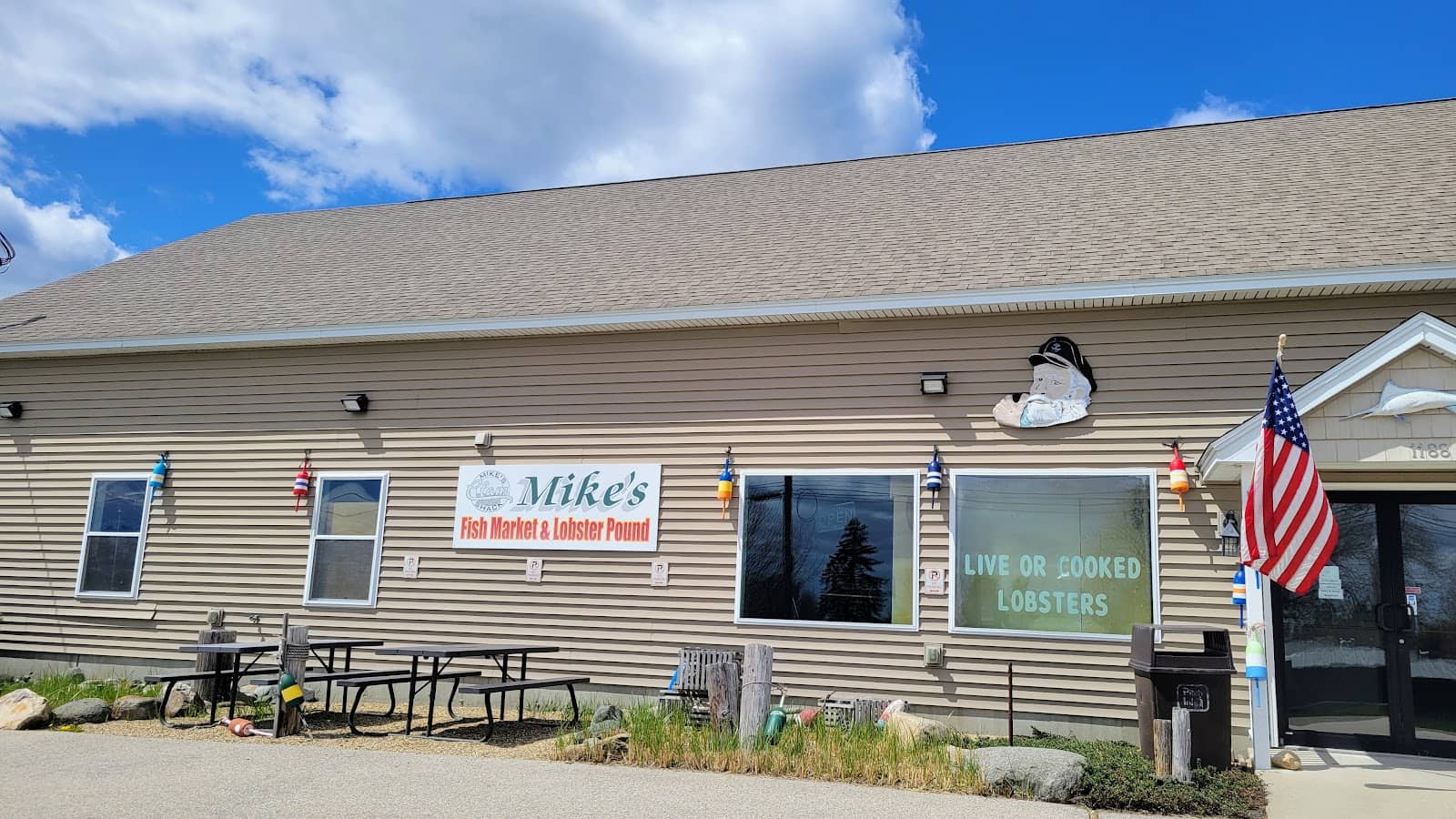 Mike's Clam Shack