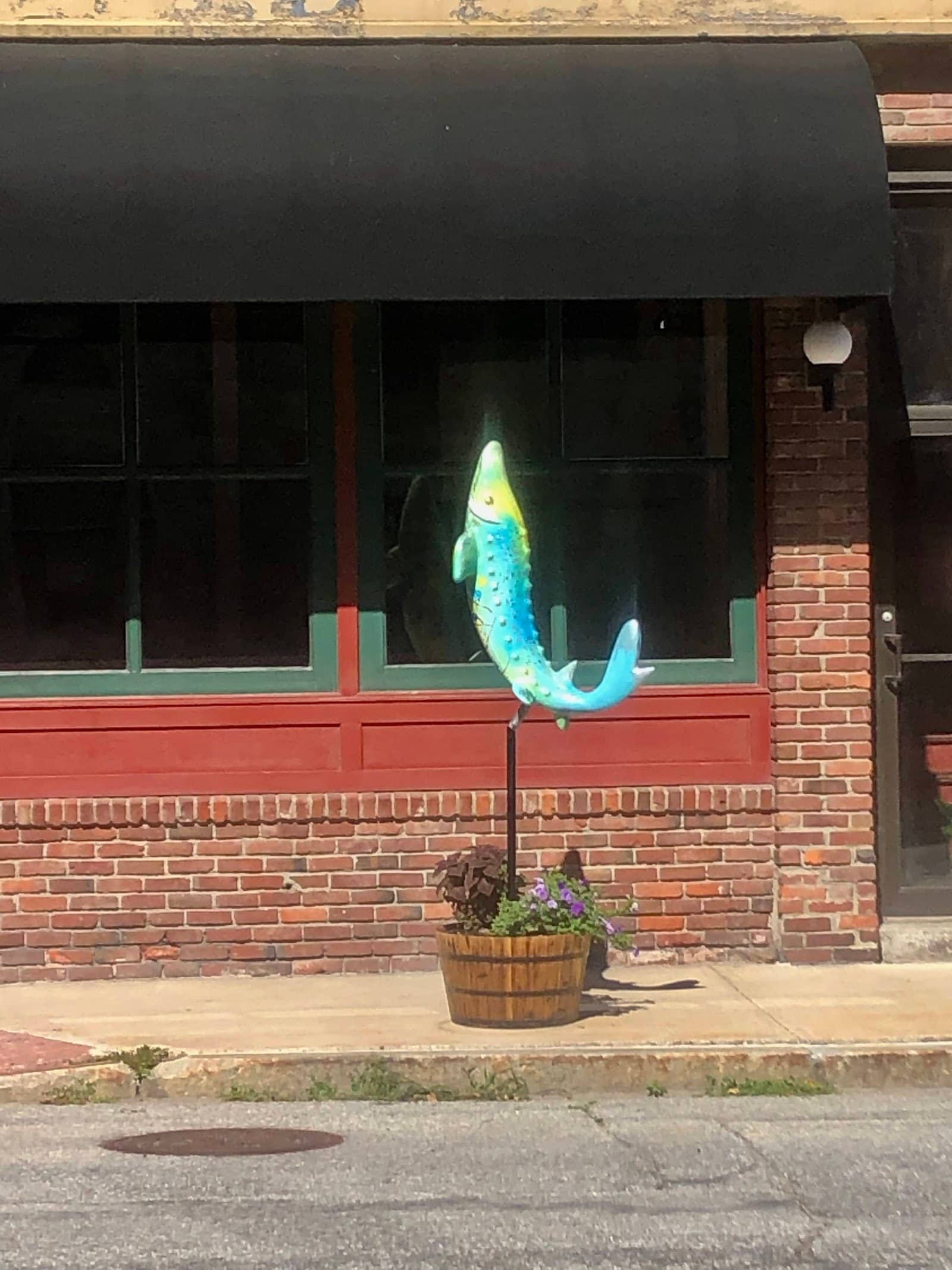 Riverfront Barbeque & Grille