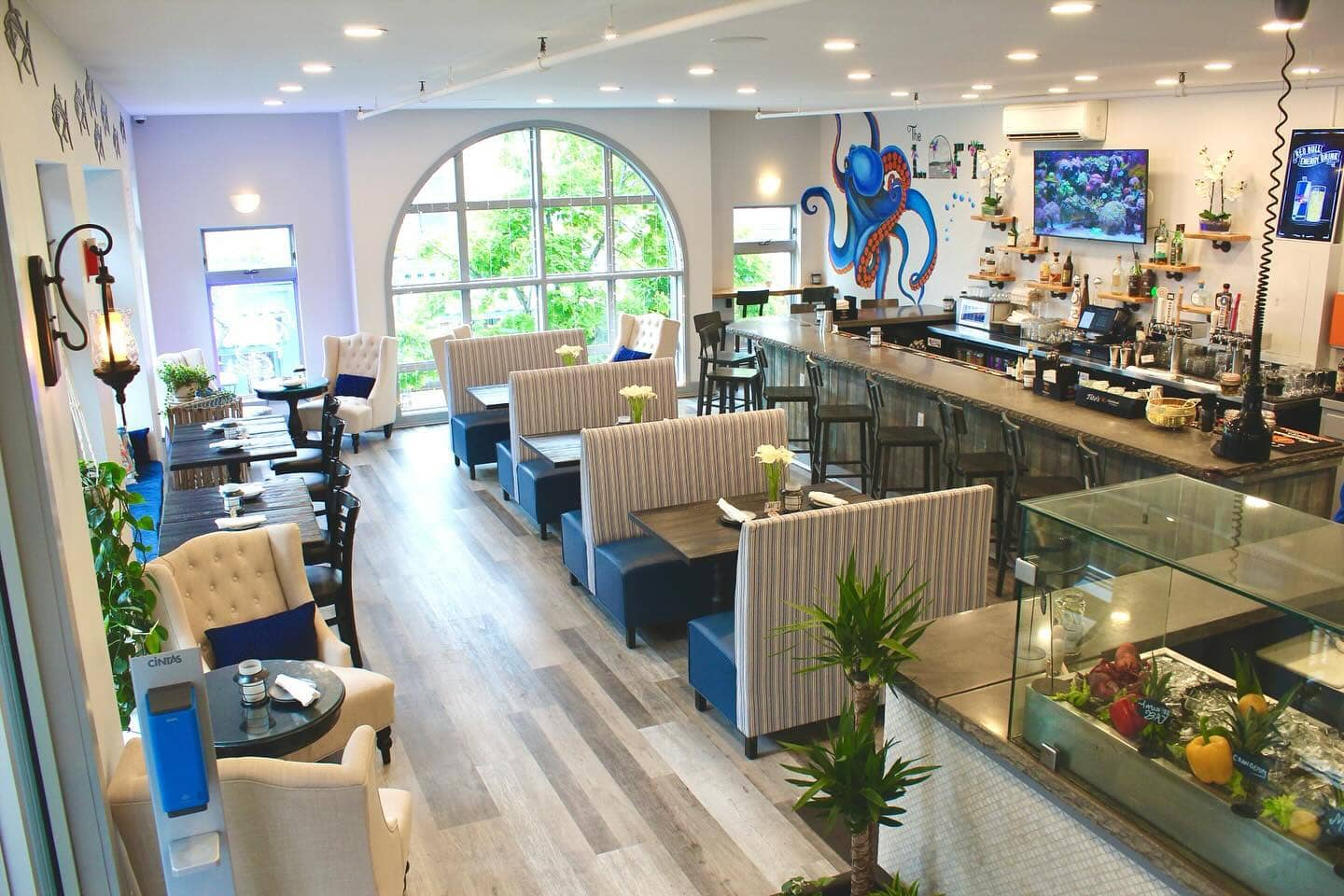 The Loft Raw Bar and Seafood Grill