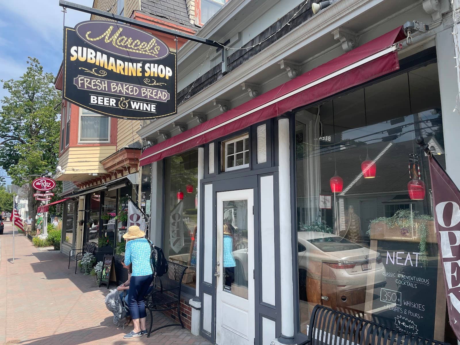 Marcel's Submarine Shop