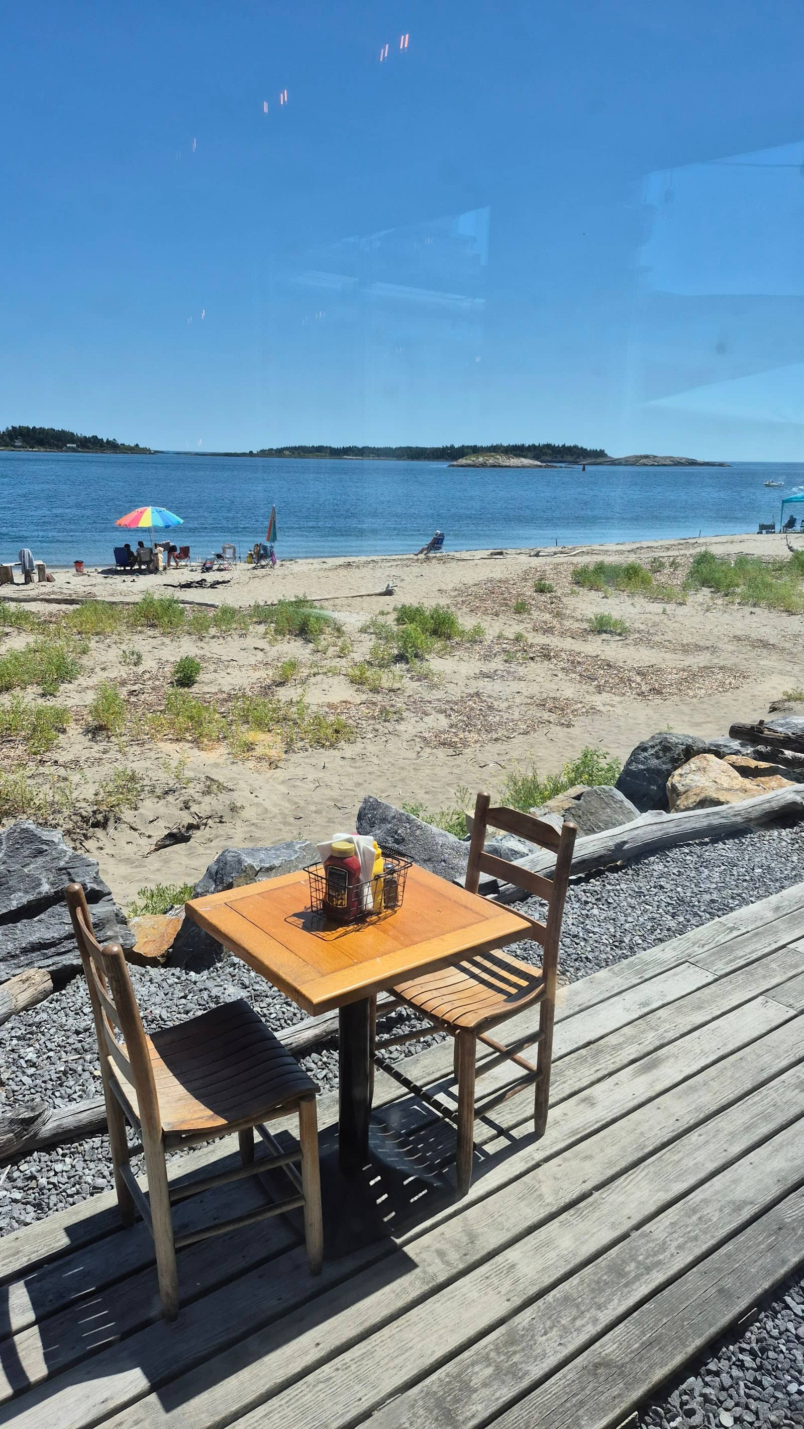 Spinneys Oceanfront Restaurant