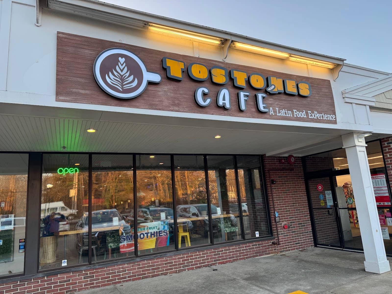 Tostones Café