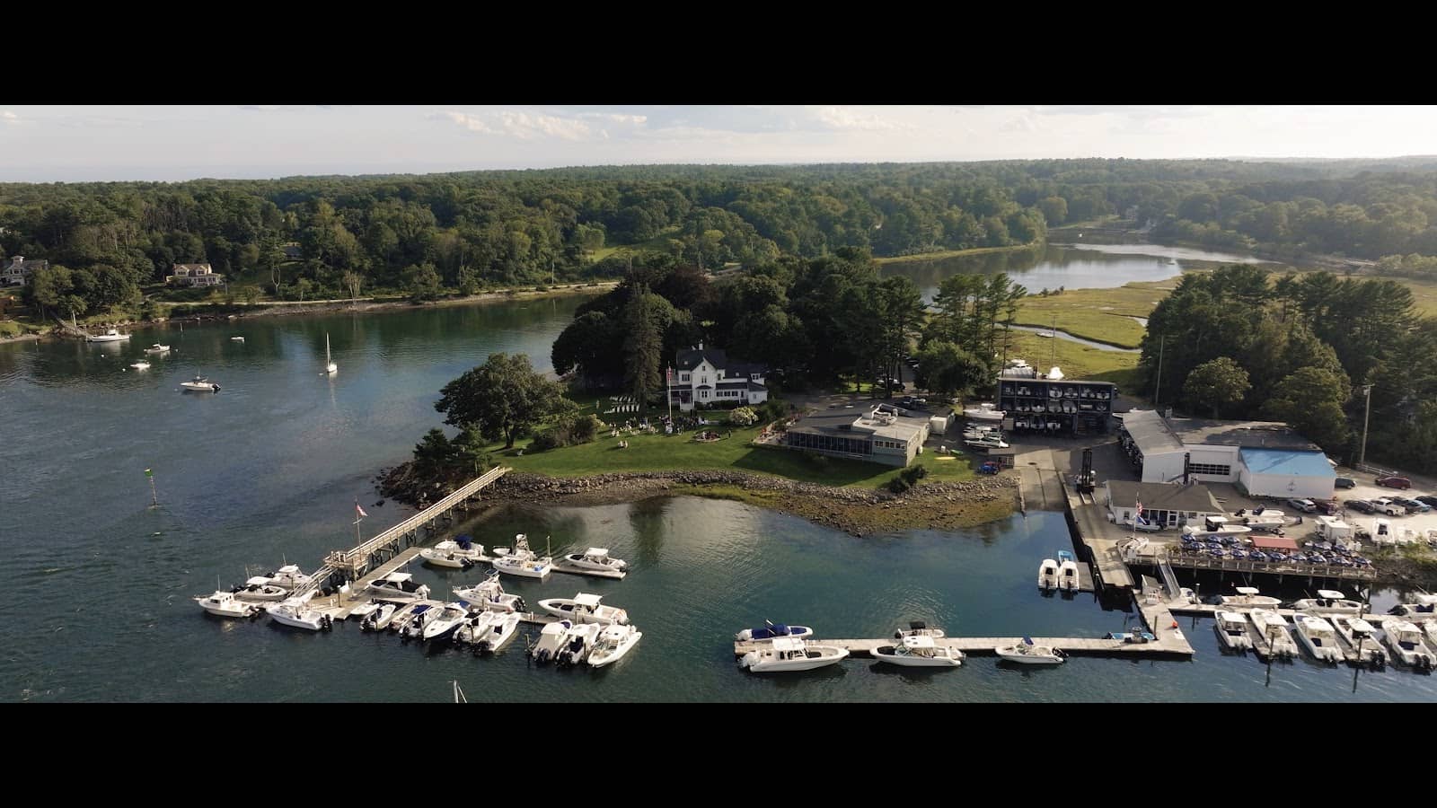 Dockside Guest Quarters