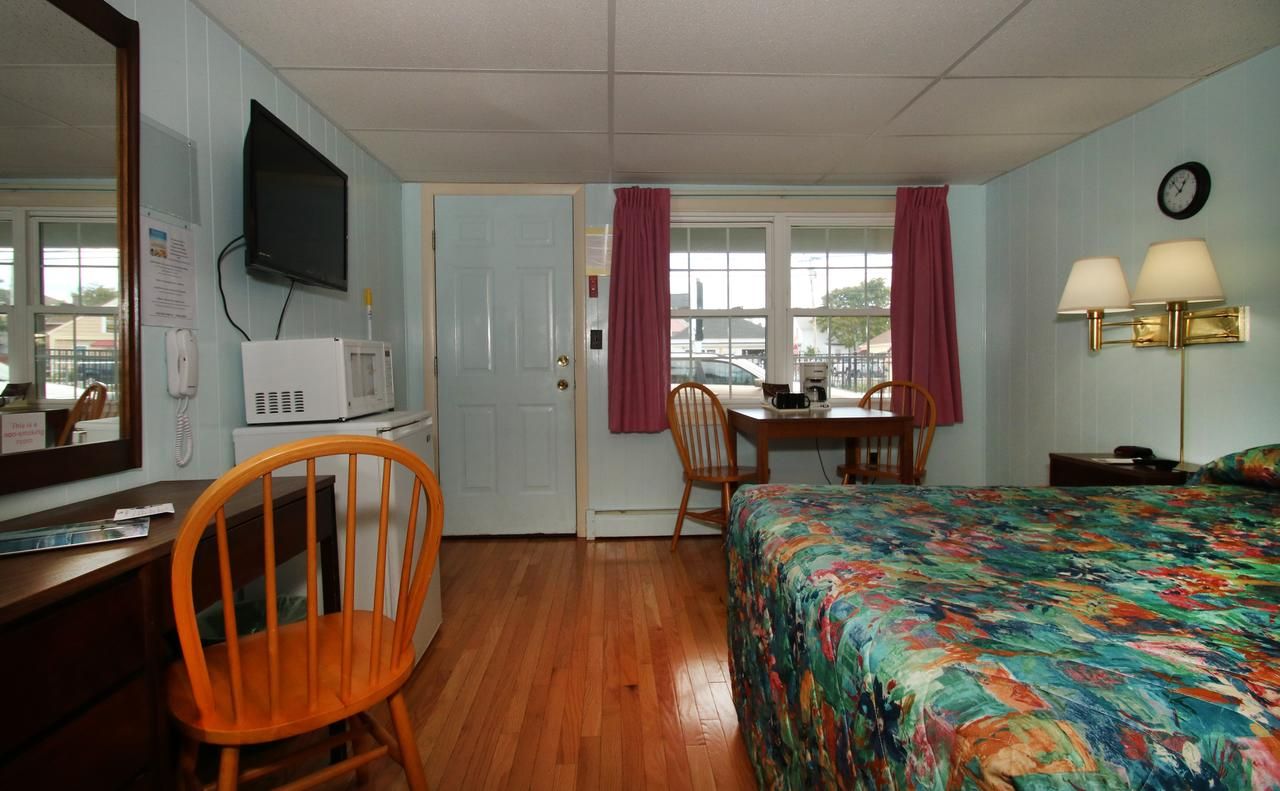 Biarritz Motel & Suites — Old Orchard Beach Hotels — Maine.com