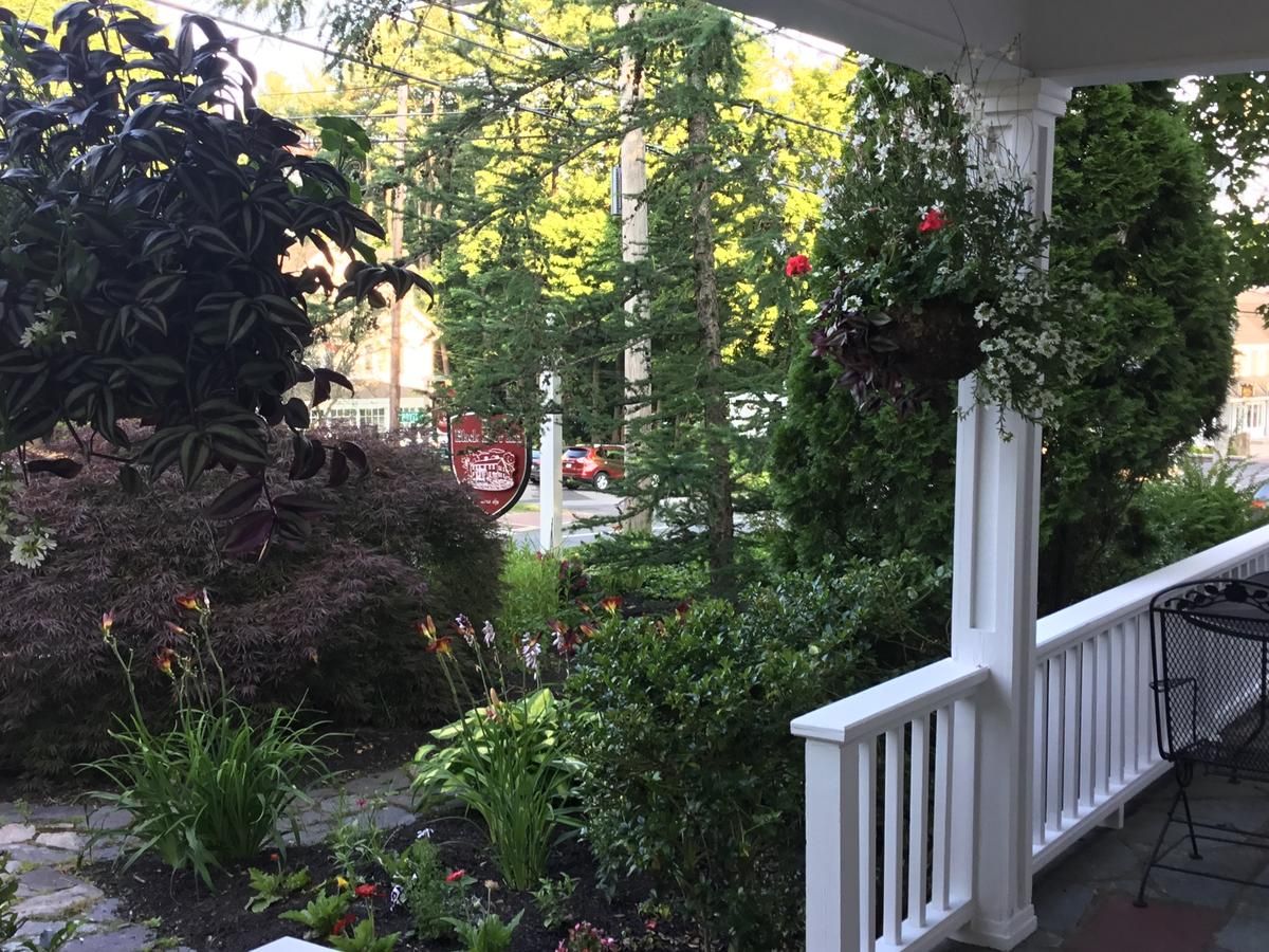 Black Boar Inn Ogunquit — Ogunquit Hotels —