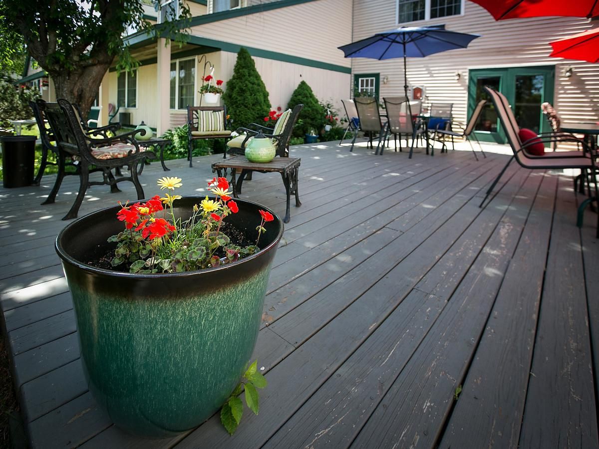 Casco Bay Inn — Freeport Hotels —