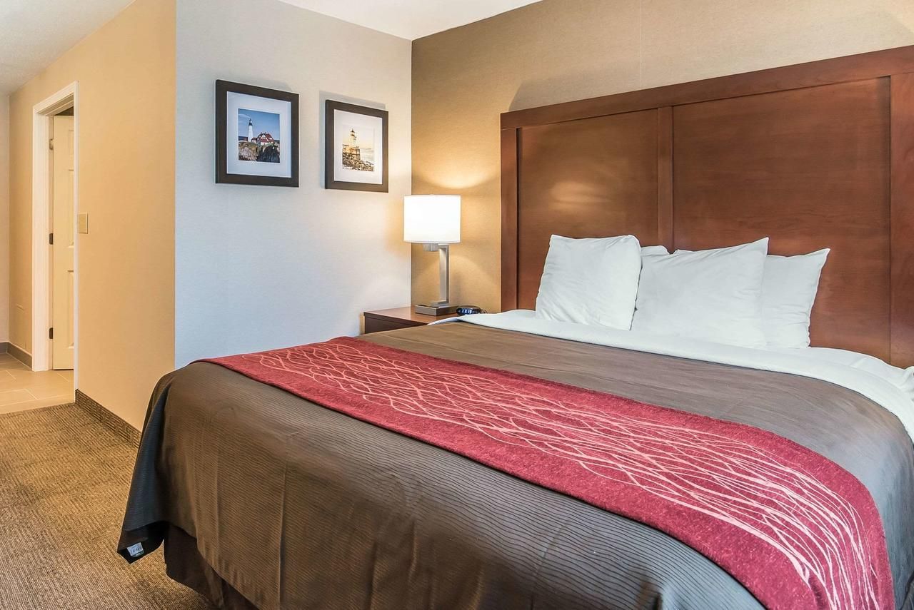 Comfort Inn Airport — Portland Hotels — Maine.com