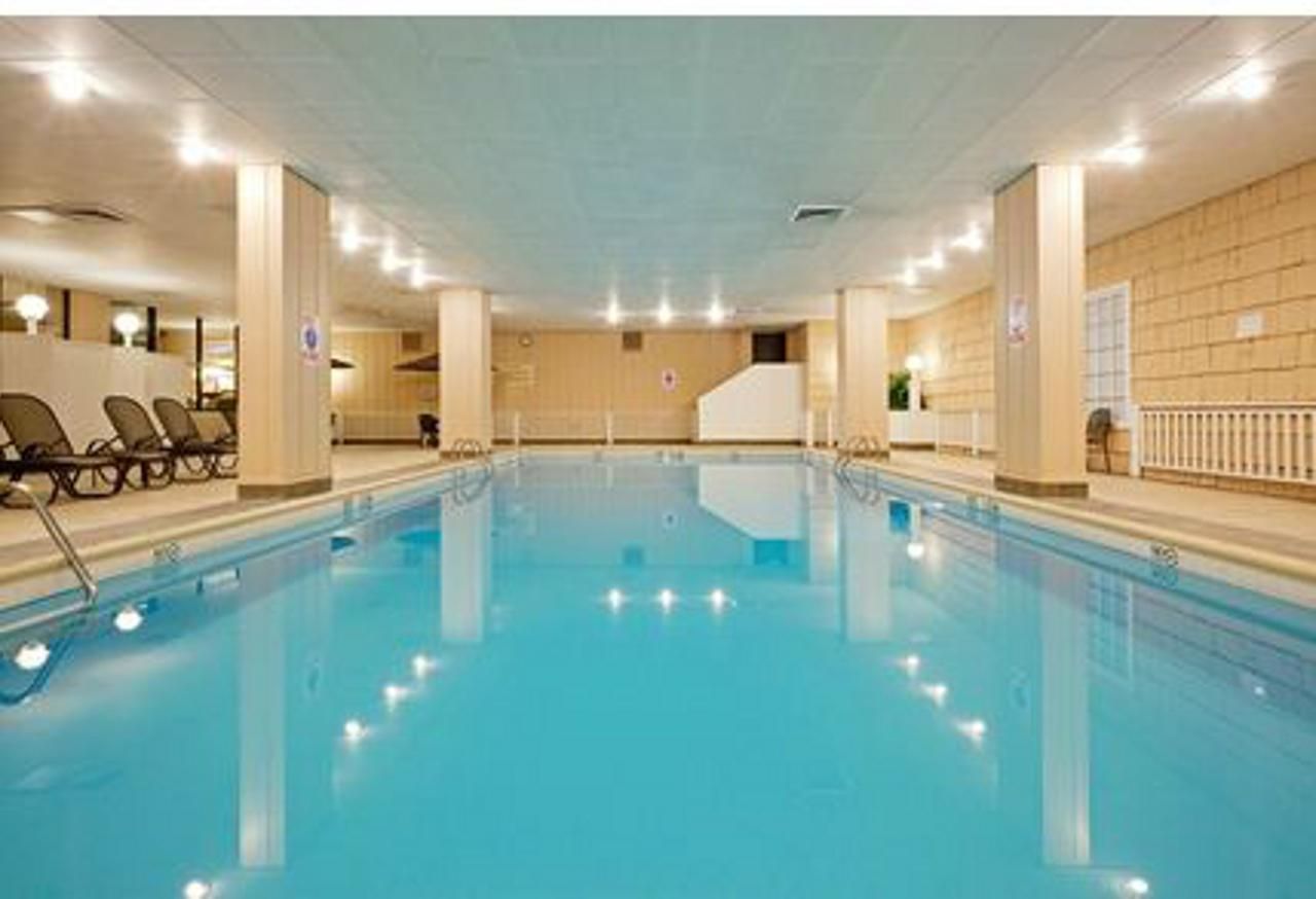 Holiday Inn PortlandBy the Bay — Portland Hotels —