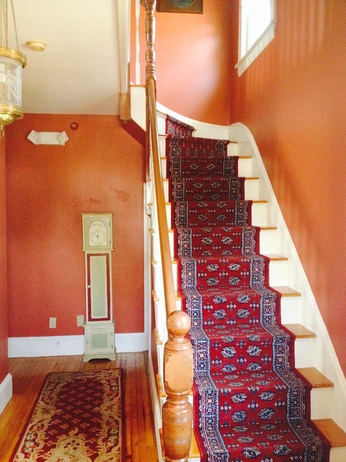 James Place Inn Bed and Breakfast — Freeport Hotels —