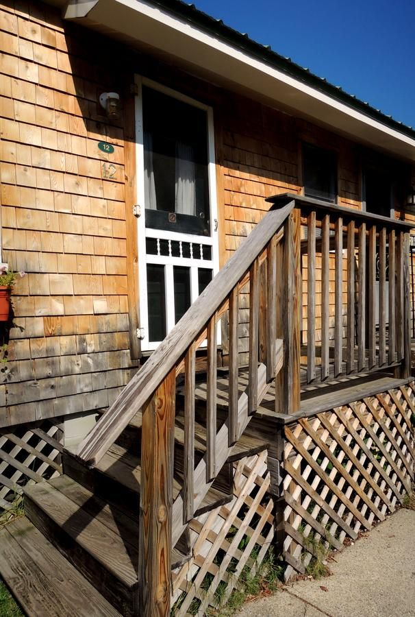 Shorelands Guest Resort & Condominiums — Kennebunkport Hotels —