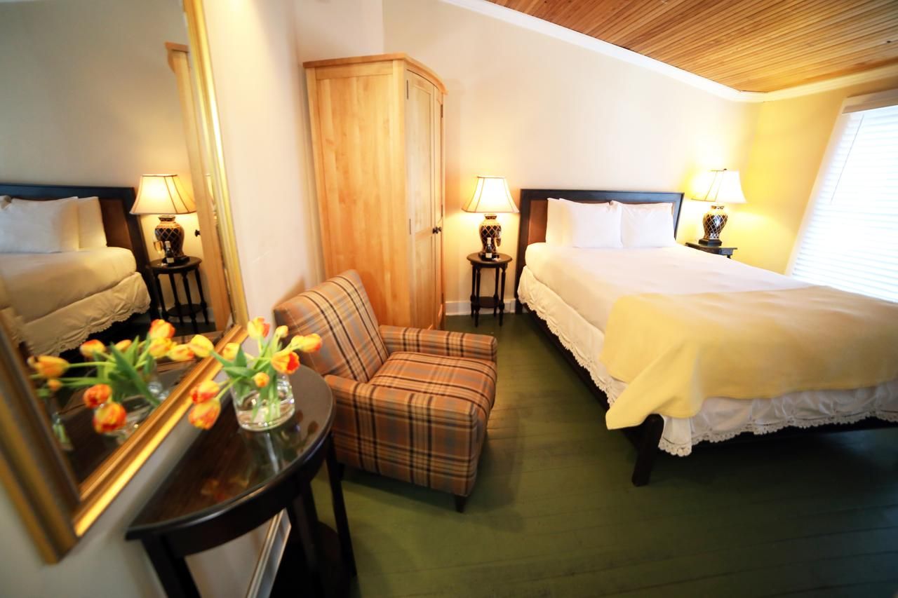 The Kennebunk Inn — Kennebunk Hotels —