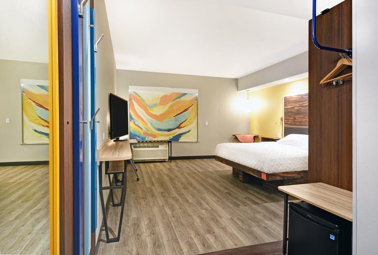 Tru By Hilton Portland Airport Area Me — Portland Hotels —