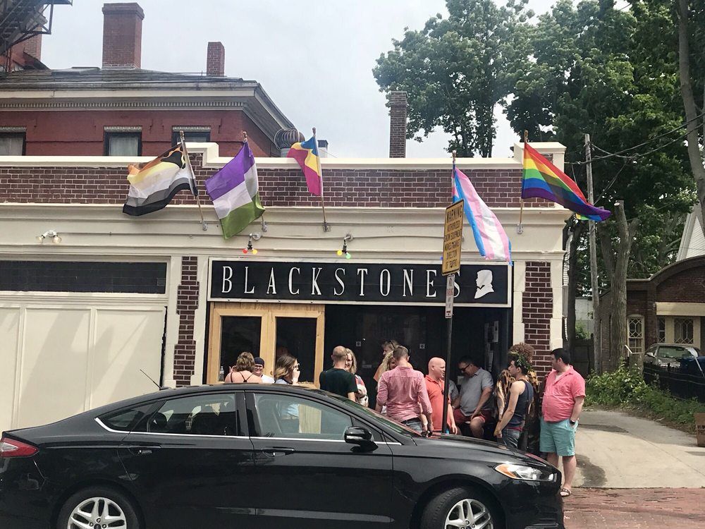 Blackstones — Portland Restaurants —