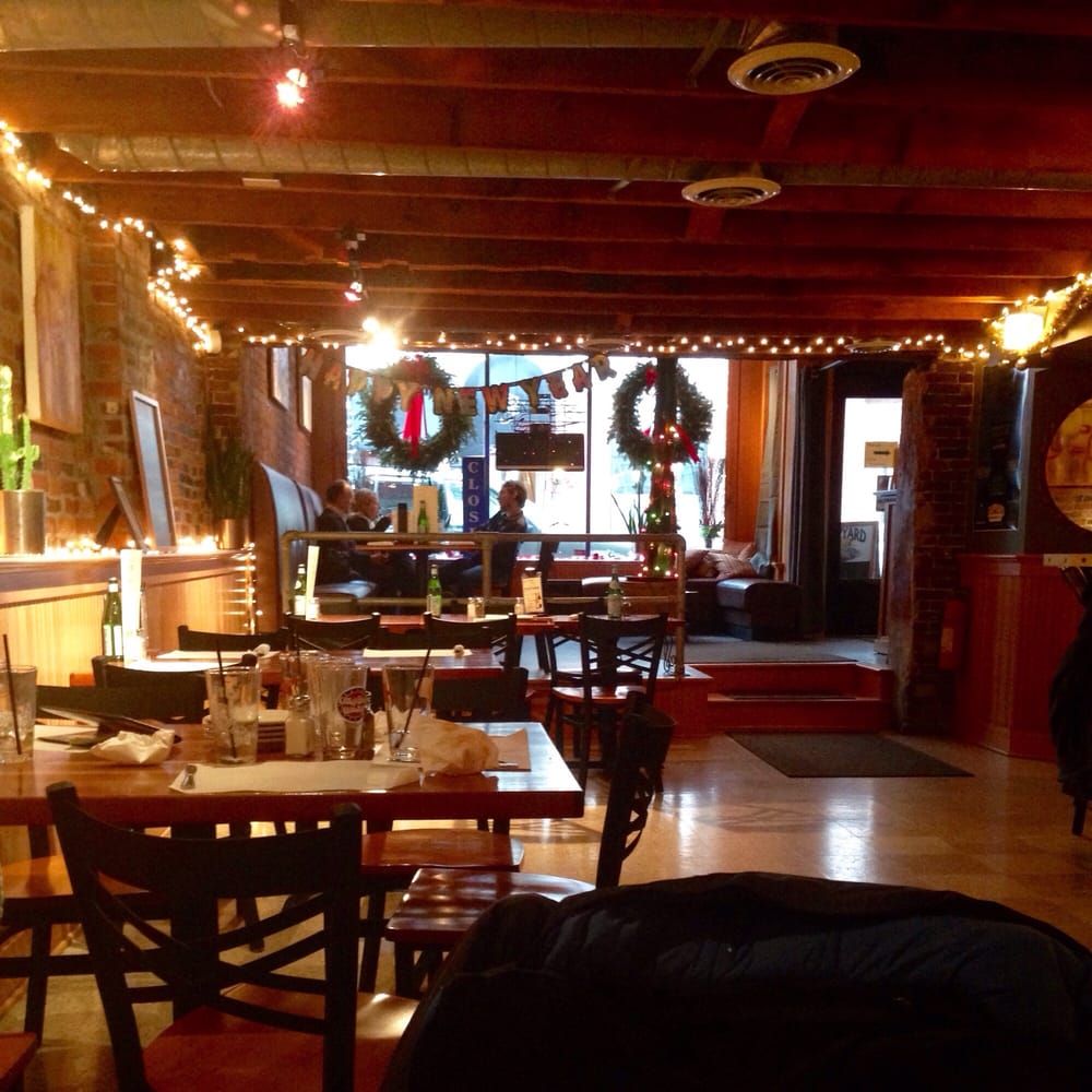 Dogfish Bar & Grille — Portland Restaurants —