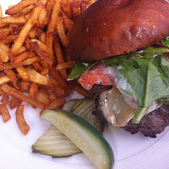 East Ender — Portland Restaurants —