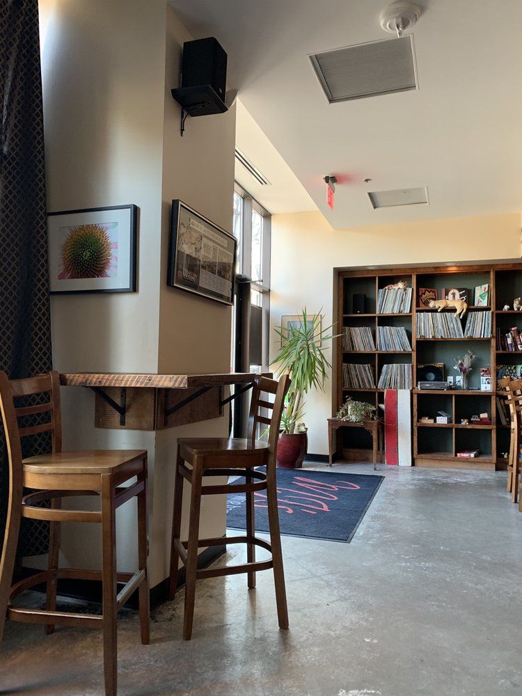 MJ's Wine Bar — Portland Restaurants —