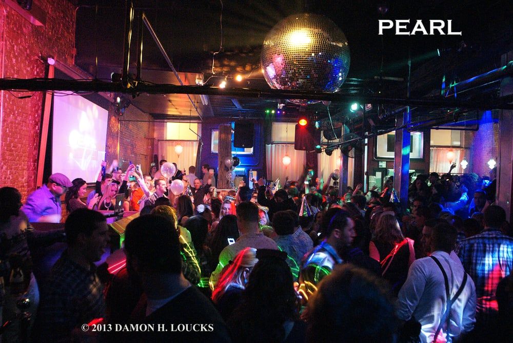 Pearl Lounge — Portland Restaurants —