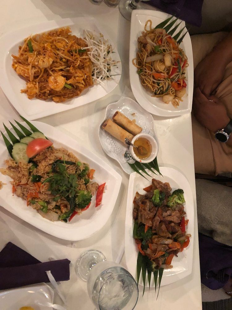 Pom's Thai Taste — Portland Restaurants — Maine.com