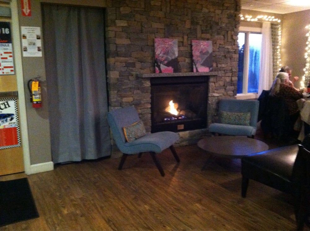 Riverside Grill — Portland Restaurants —