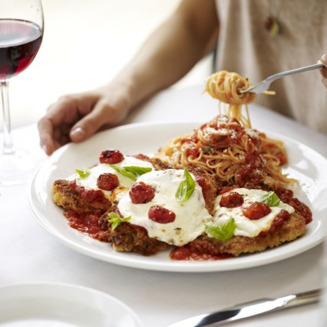 Romano's Macaroni Grill — Portland Restaurants —