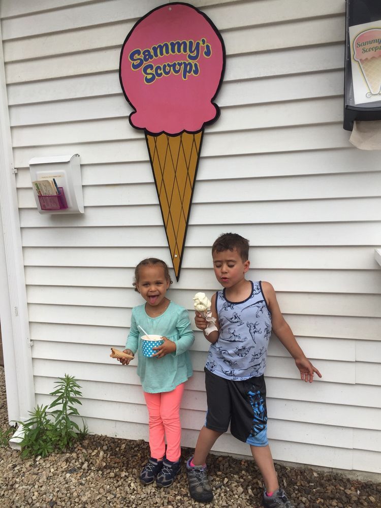 Sammy's Scoops — Portland Restaurants —