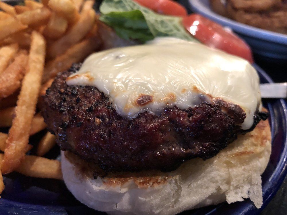 Shay's Grill Pub — Portland Restaurants —